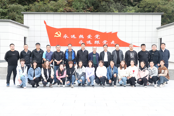 勤練“內(nèi)功”強(qiáng)素質(zhì) 交流共學(xué)提質(zhì)效——公司開(kāi)展工會(huì)干部暨黨務(wù)干部專題培訓(xùn)