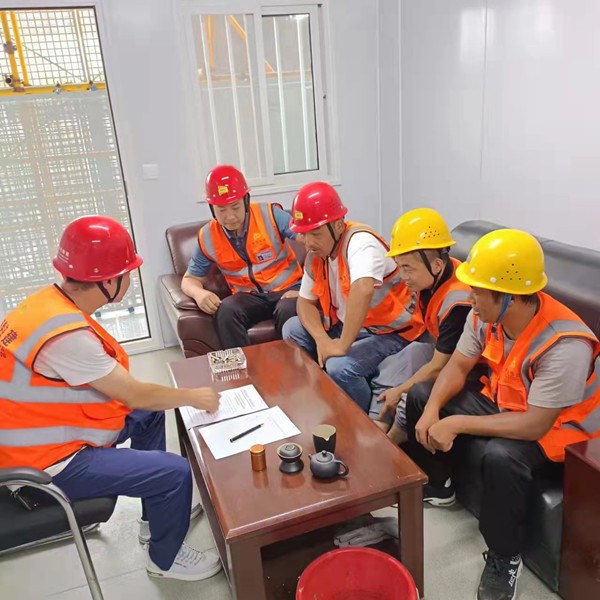 匠初心、降能耗 | 公司深入推進(jìn)“工程師+創(chuàng)客室”隊(duì)伍建設(shè)